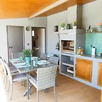 Pitoes Naturehouse